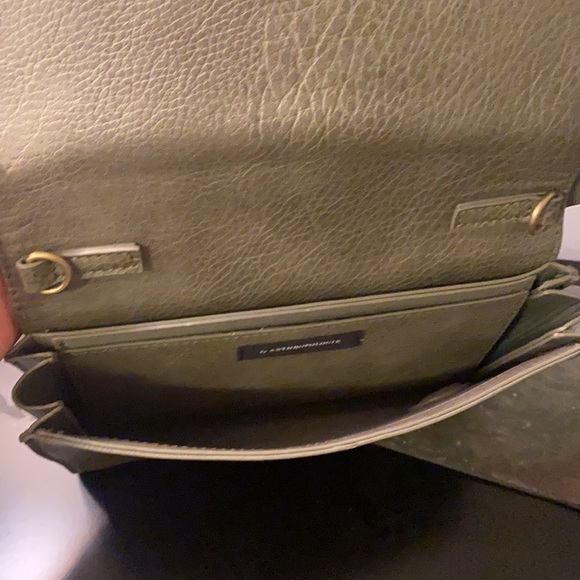 Fatigue green knot-front clutch - Picture 3 of 3